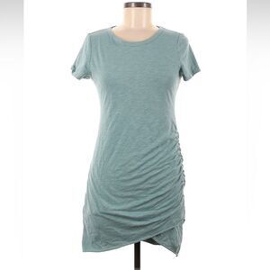 Short sleeved casual dress